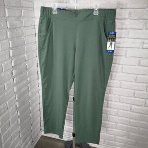 NWT Eddie Bauer Traveller Lightweight Green Ladies Size Large Pull On Pants